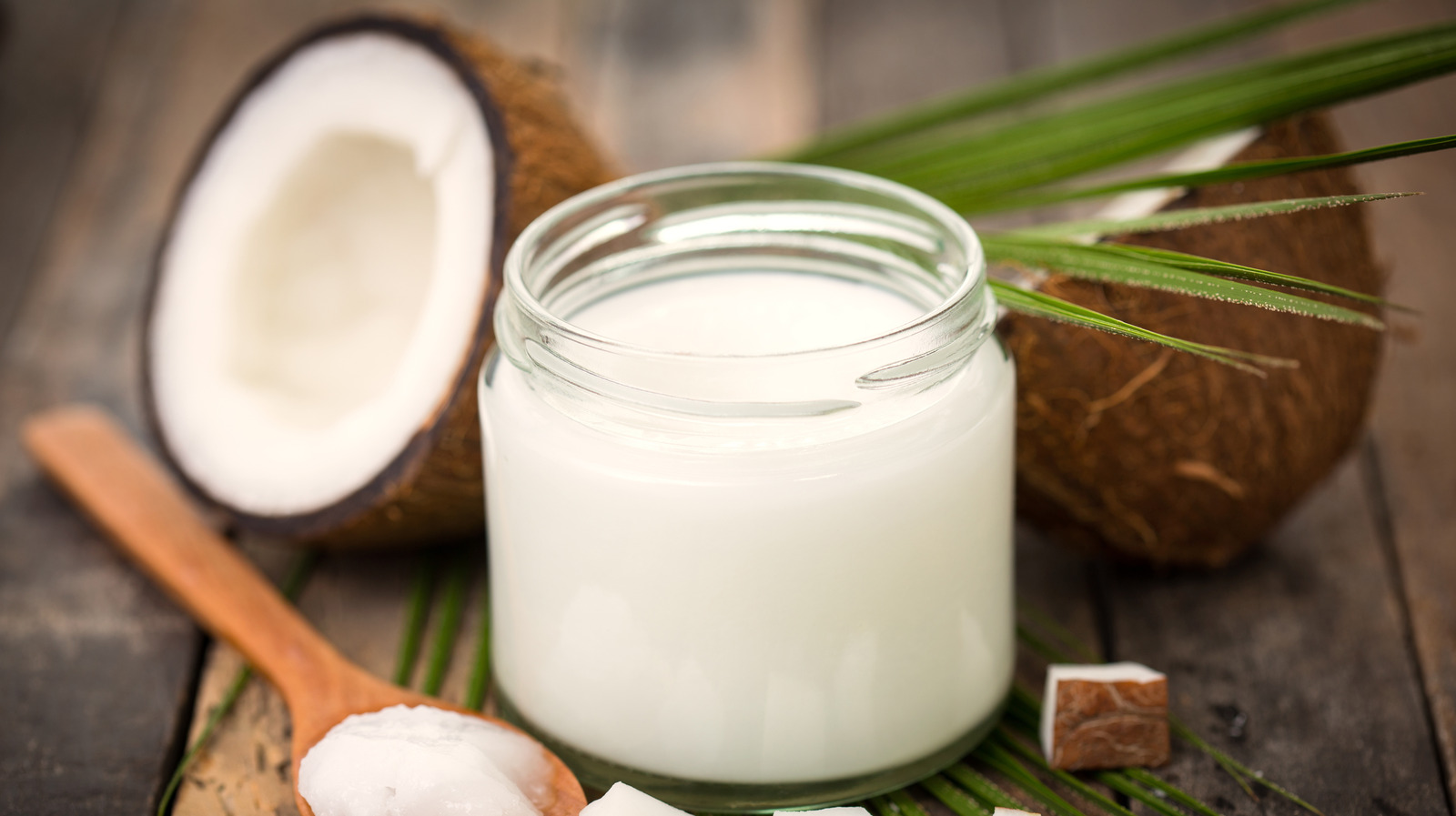 11 Delicious Substitutes for Coconut Milk